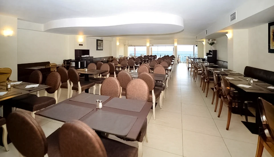 هتل گلدن بیچ بای جورا بدروم